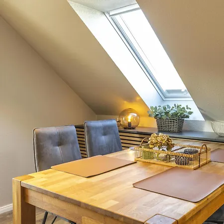 Pier17 6 Apartment